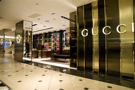 gucci lyon printemps|Gucci Site Officiel .